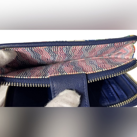 Vera Bradley BUNDLE of 1 Laptop Bag and 1 Wallet - Picture 14 of 15